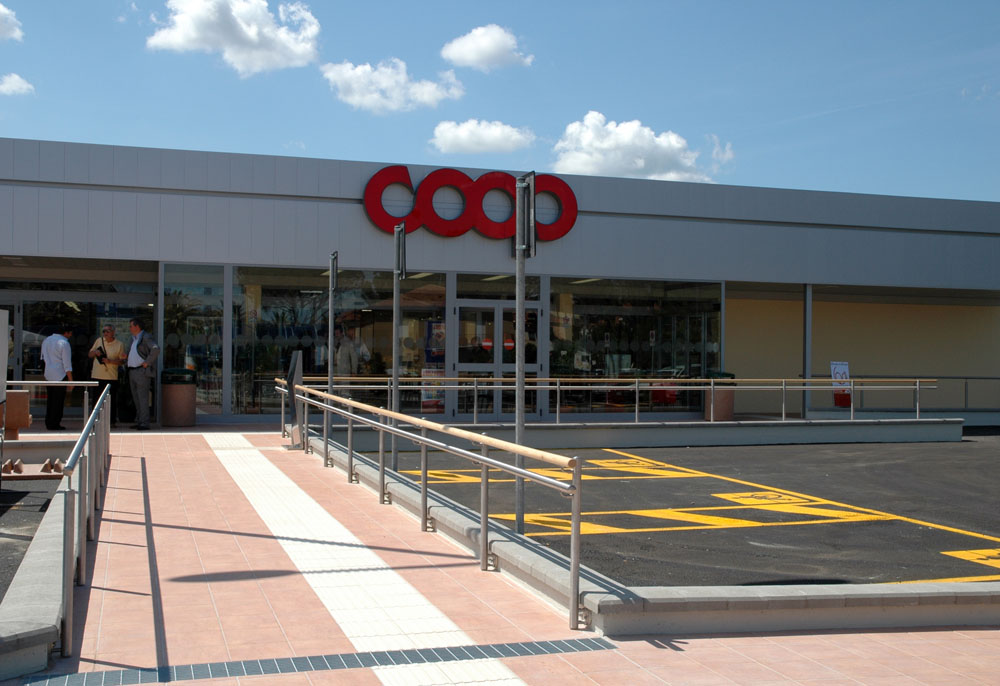 Supermercato dell'accoglienza a Bagno di Gavorrano